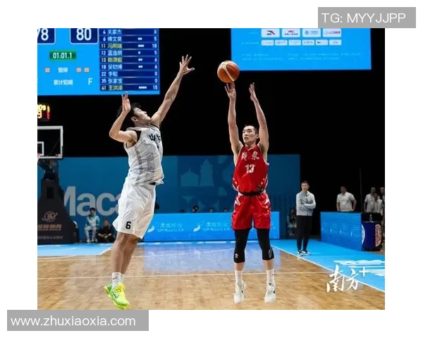 南京篮球队比赛经验的变革与热议引发的思考与启示